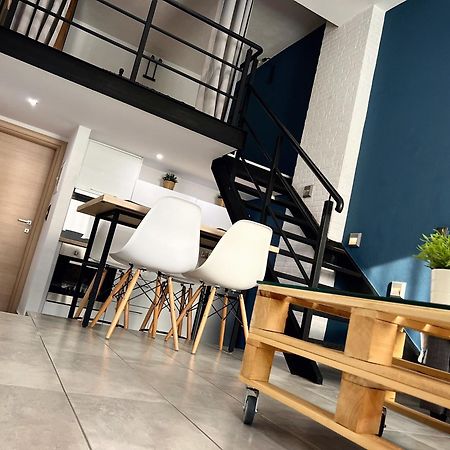 48 Downtown Lofts Nea Peramos (Macedonia) Exterior foto