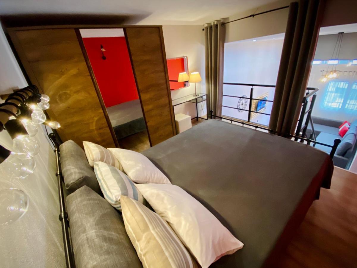 48 Downtown Lofts Nea Peramos (Macedonia) Exterior foto