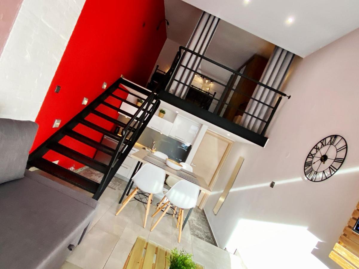 48 Downtown Lofts Nea Peramos (Macedonia) Exterior foto