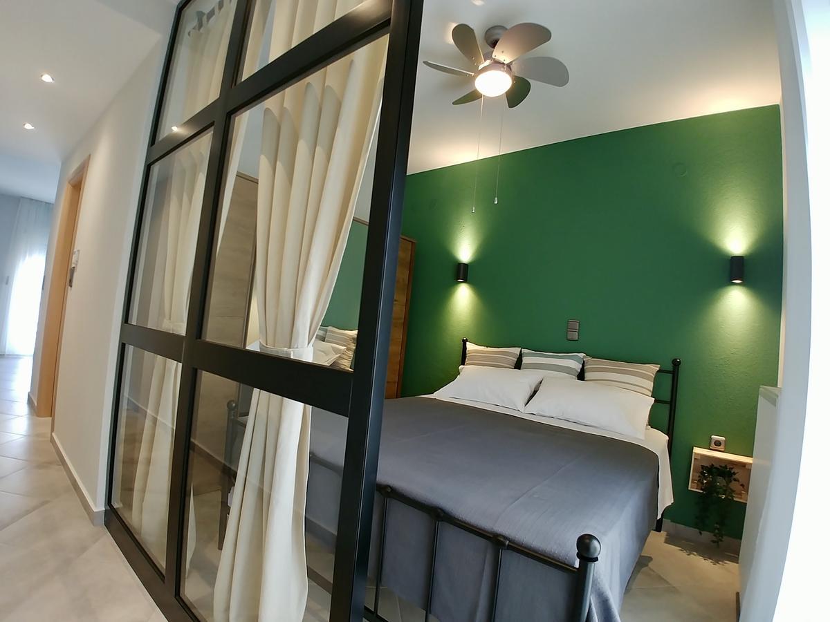 48 Downtown Lofts Nea Peramos (Macedonia) Exterior foto